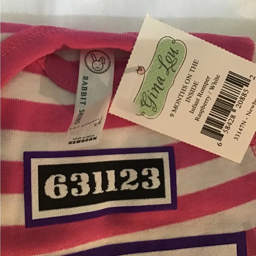 Baby infant size newborn pink / white NWT onesie